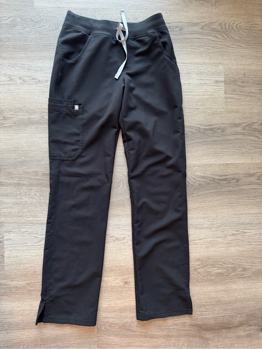 Figs - Kade Cargo Scrub Pants in Black Size XS Tall